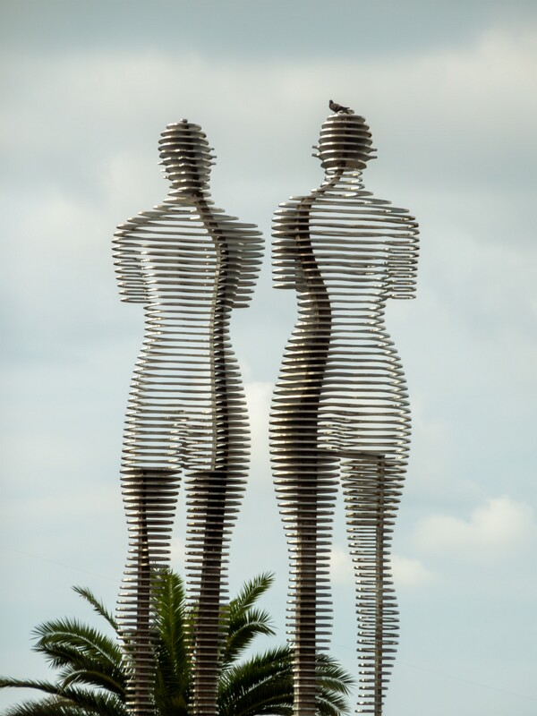 Ali and Nino Statue  2025-08-20 1-2