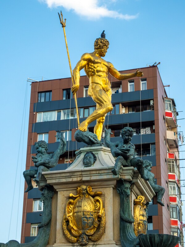 Neptune Fountain  2025-08-21 1-4