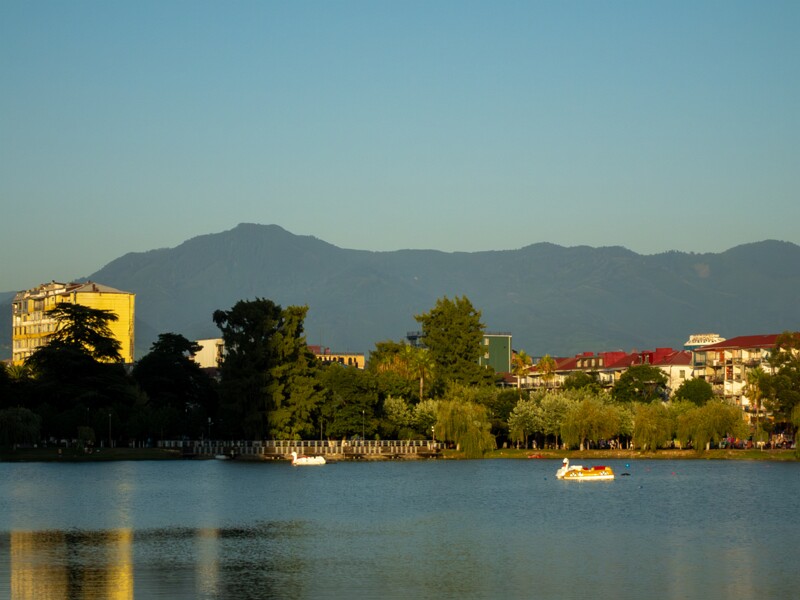 Nuri Lake  2025-08-18 2